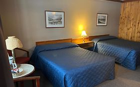 Glacier View Inn